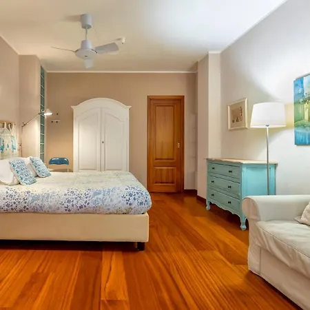 Apartment Miradas *